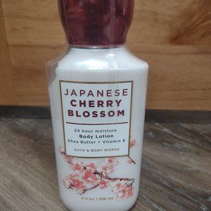 UNOPENED/SEALED JAPANESE CHERRY BLOSSOM Super Smooth Body Lotion